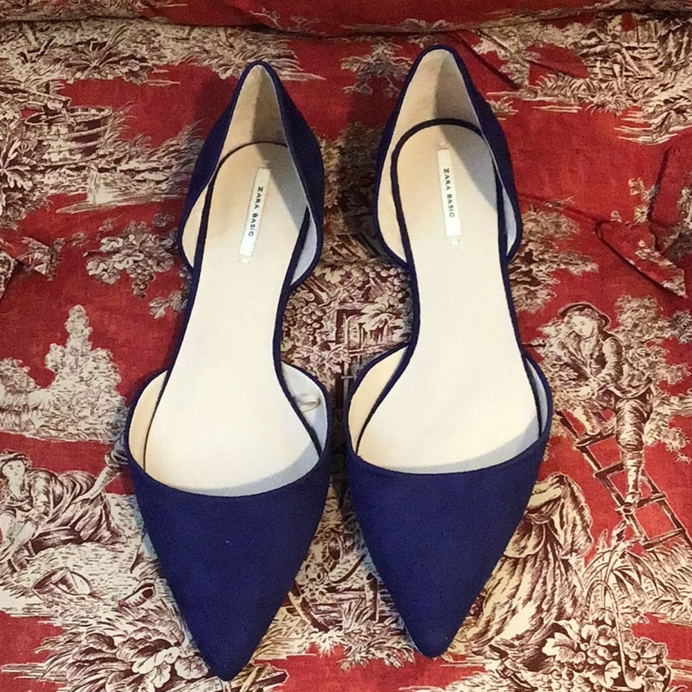 Zara Navy Blue Suede Pointed Toe Flat Sz 39